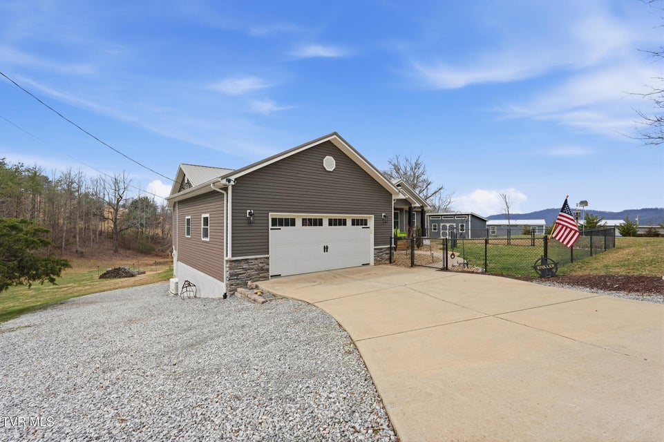 Photo #2: 910 Kitchen Branch Road