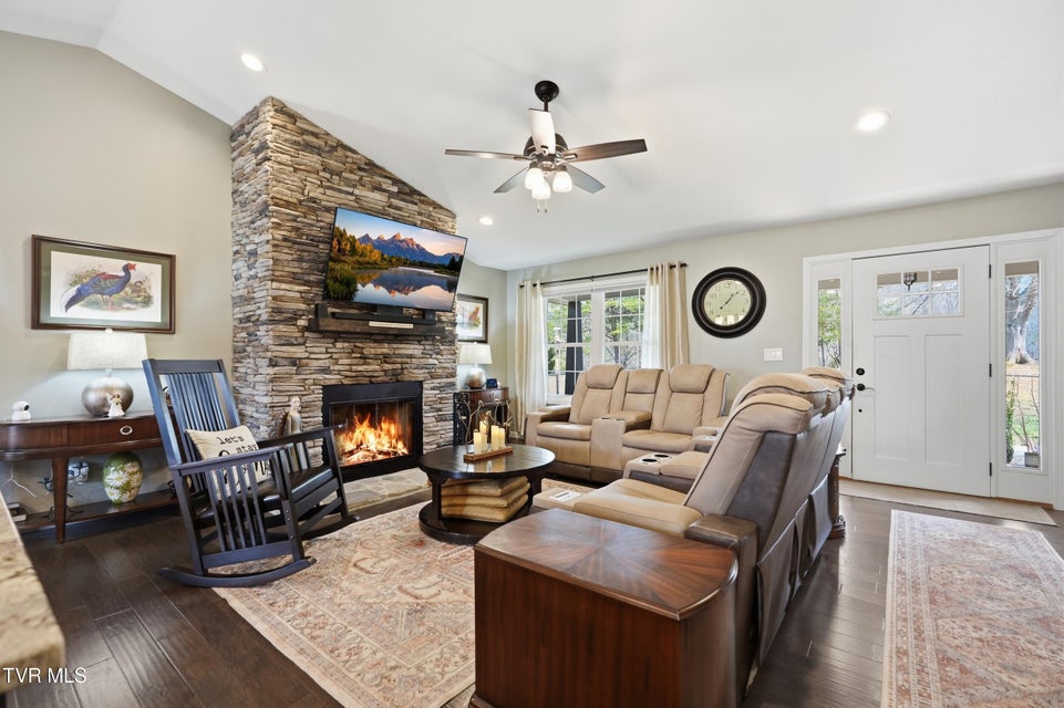 Photo #8: 910 Kitchen Branch Road