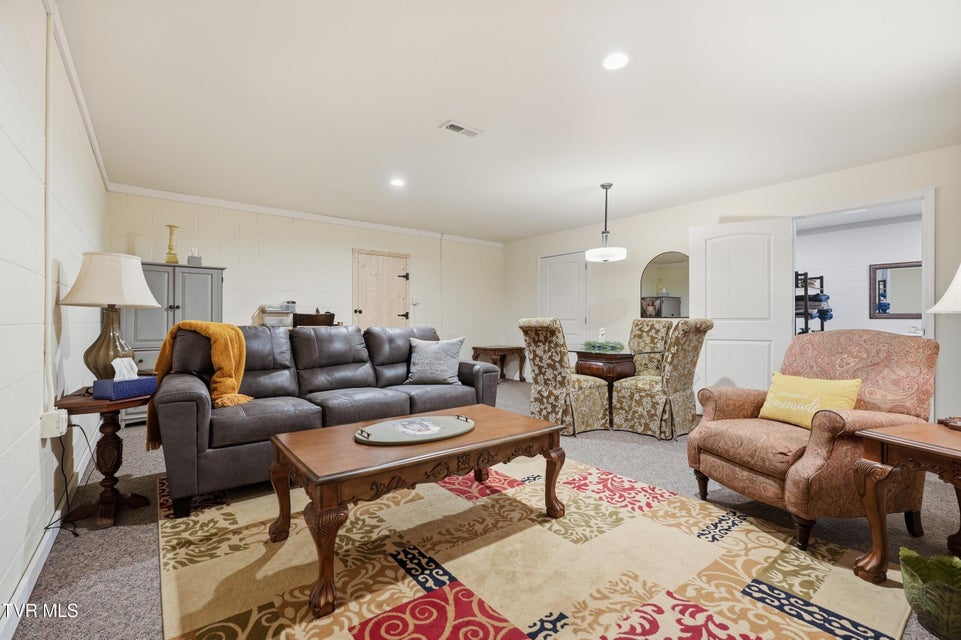 Photo #37: 910 Kitchen Branch Road