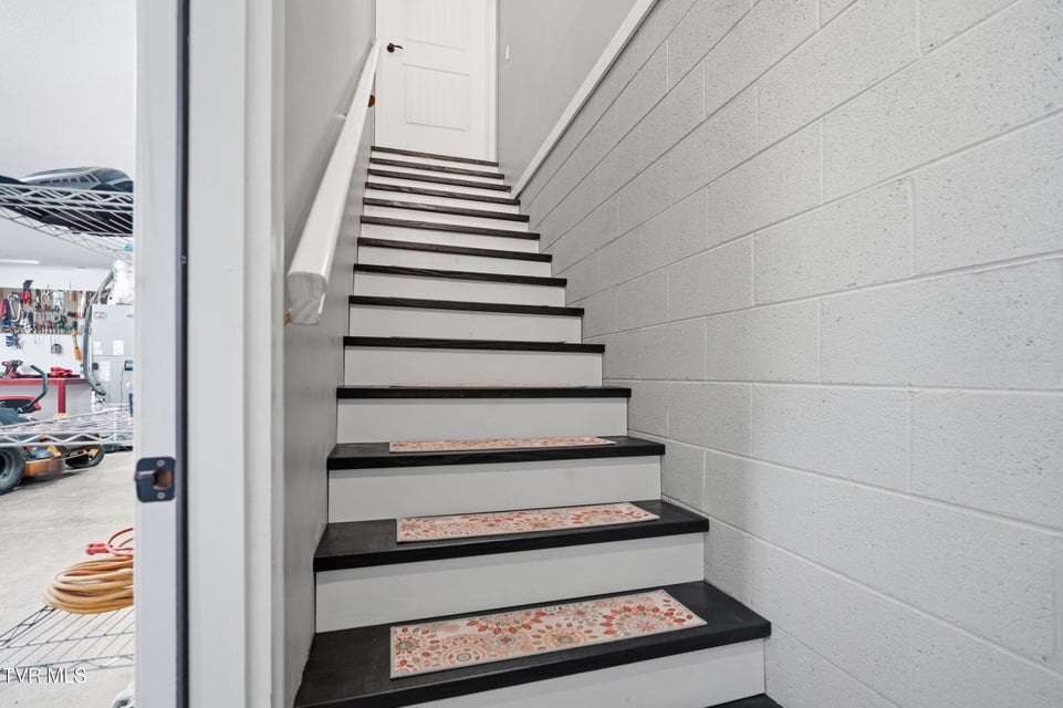 Photo #39: 910 Kitchen Branch Road