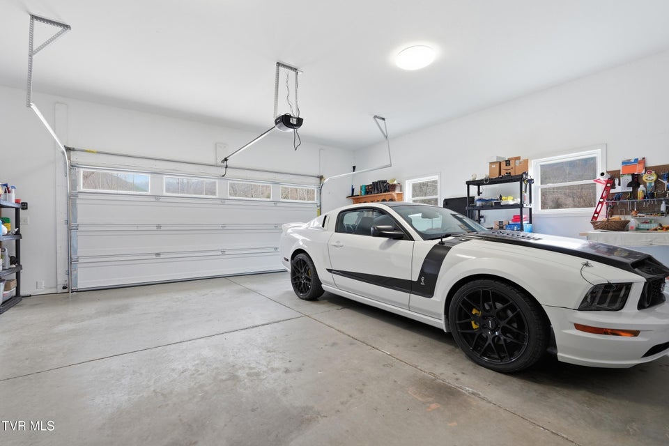 Photo #42: 910 Kitchen Branch Road