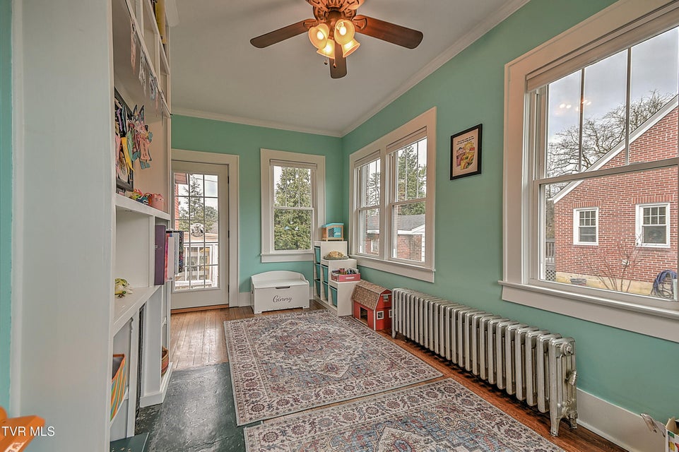 Photo #15: 722 Lawrence Avenue