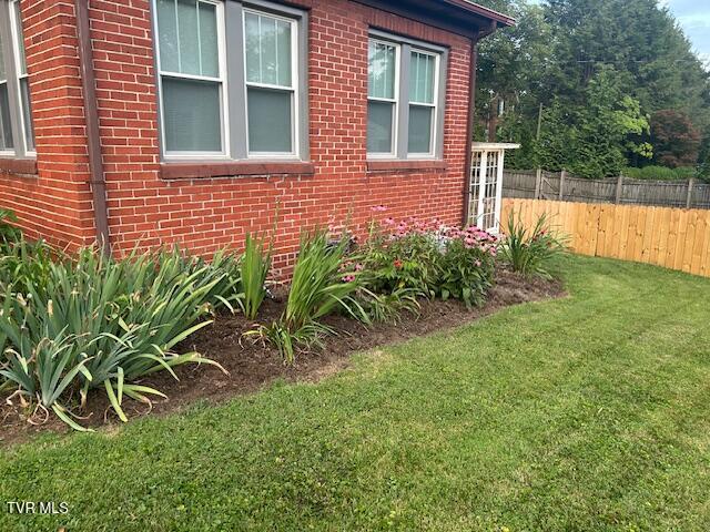 Photo #43: 722 Lawrence Avenue