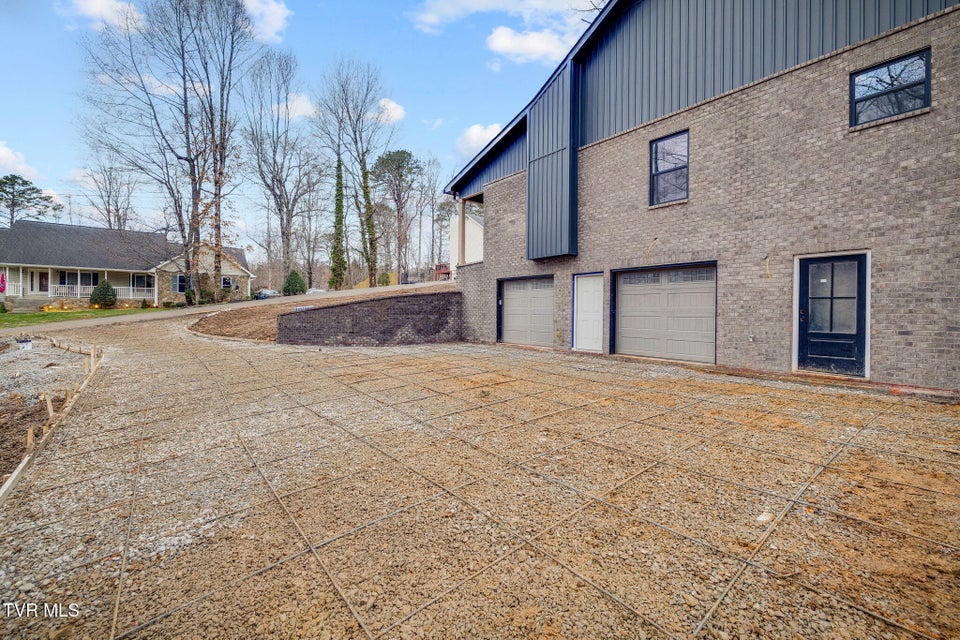 Photo #6: 119 Victor Drive