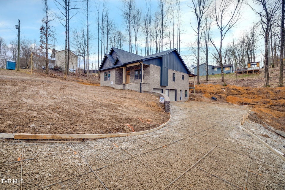 Photo #2: 119 Victor Drive