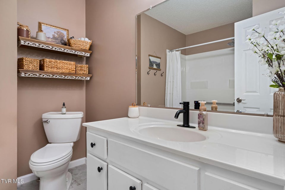 Photo #22: 605 Old Snapps Ferry Road