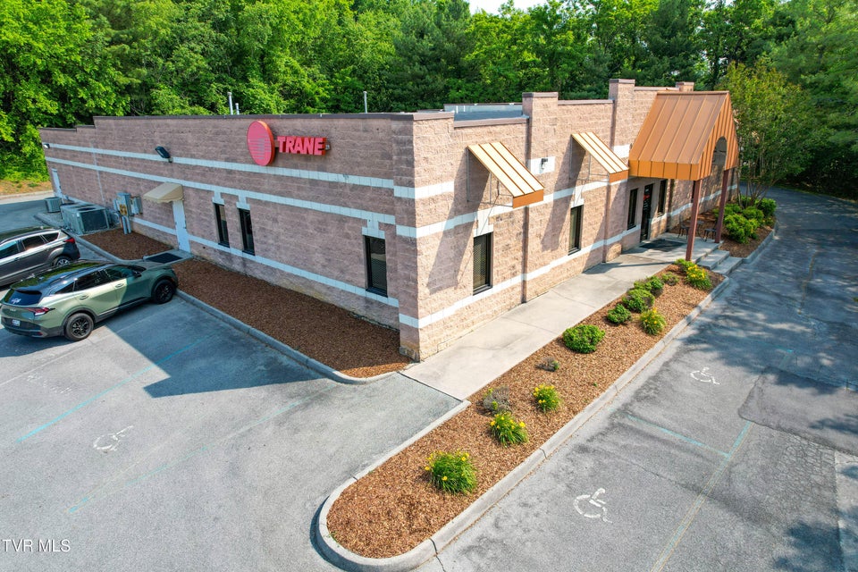 Photo #4: 10384 Wallace Alley Street