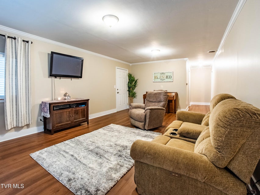 Photo #20: 261 Eedmont Court