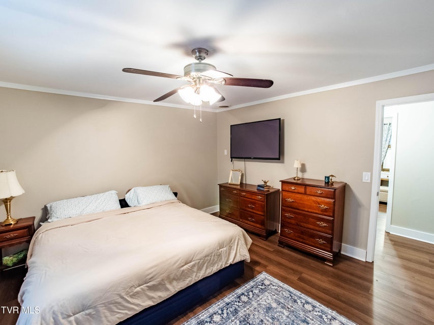 Photo #23: 261 Eedmont Court