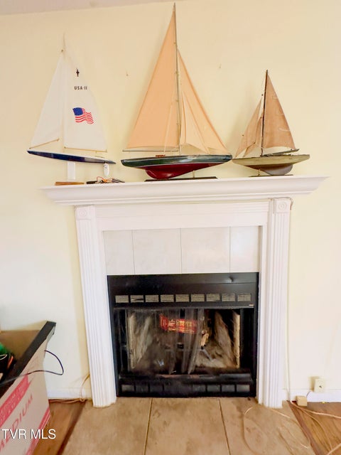 Photo #12: 978 Beechwood Drive