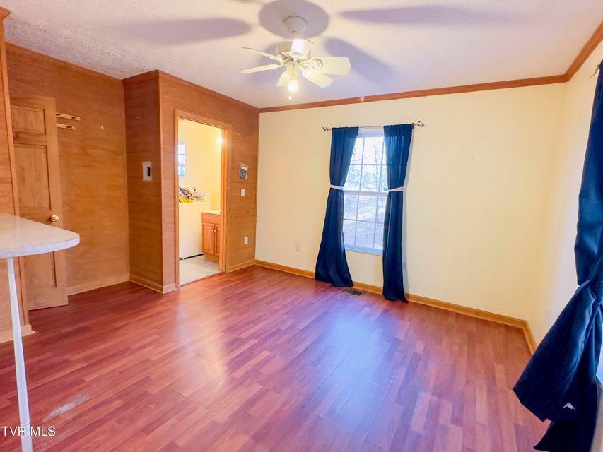 Photo #14: 978 Beechwood Drive