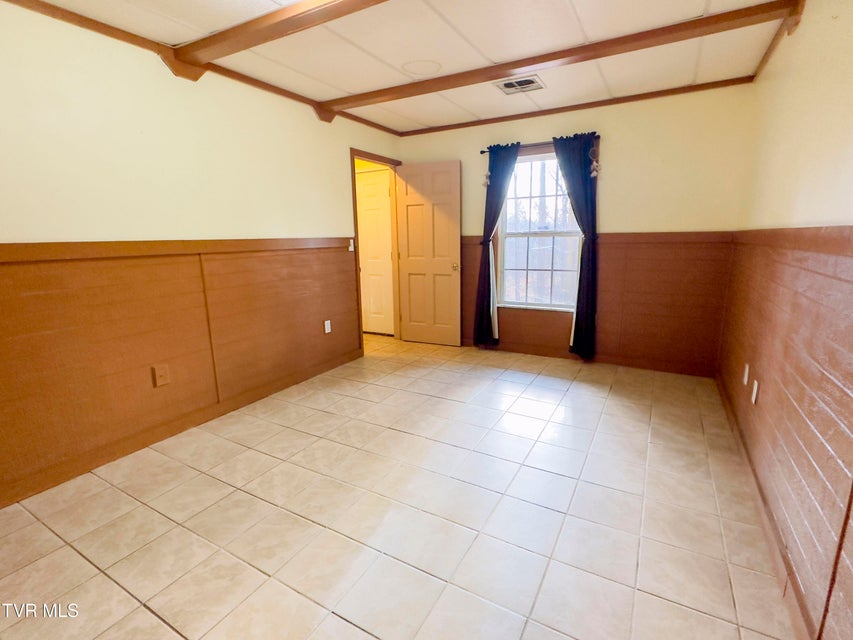 Photo #23: 978 Beechwood Drive