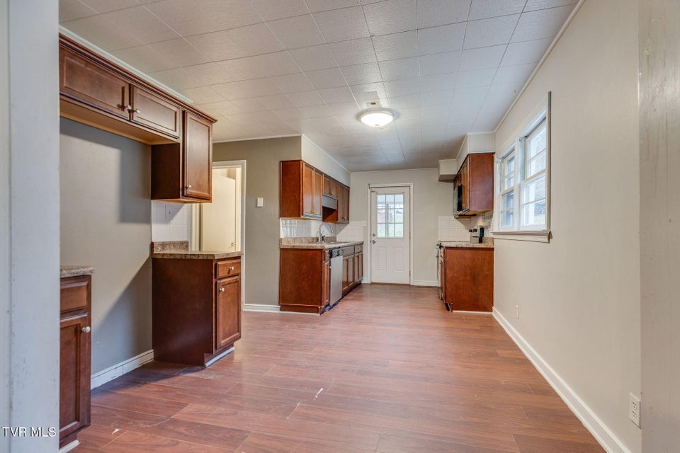 Photo #7: 541 Gravely Road