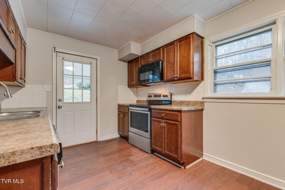 Photo #10: 541 Gravely Road