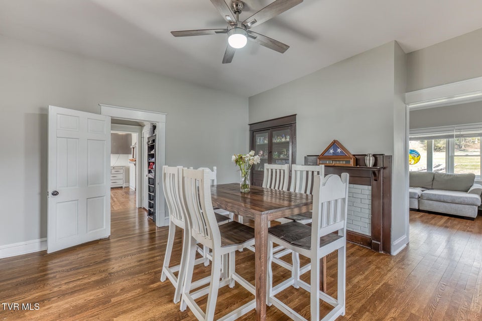 Photo #15: 1036 Tennessee 91 