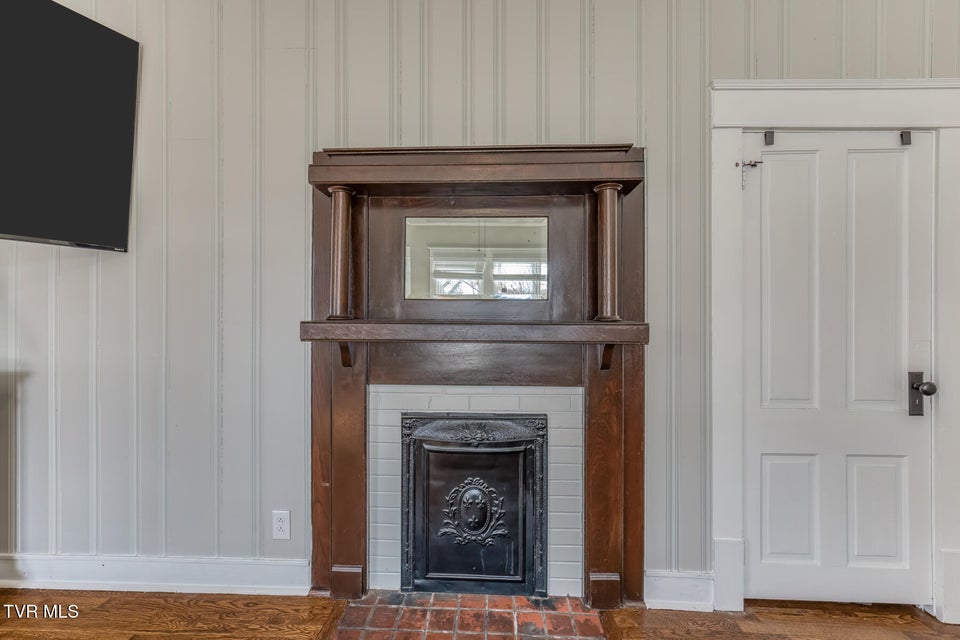 Photo #22: 1036 Tennessee 91 