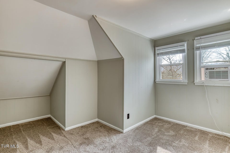 Photo #33: 1036 Tennessee 91 