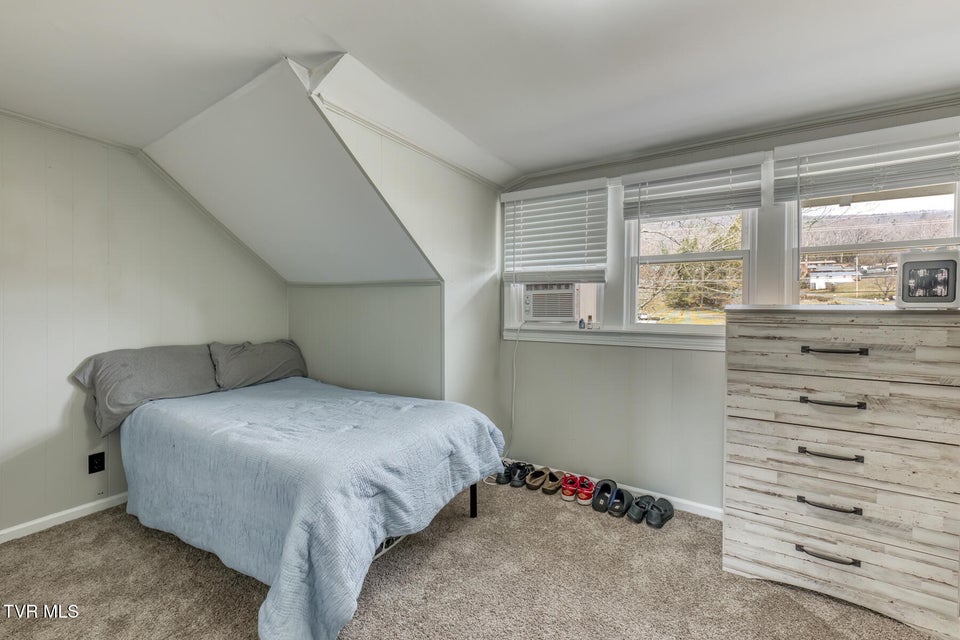 Photo #35: 1036 Tennessee 91 