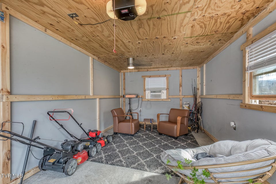 Photo #48: 1036 Tennessee 91 