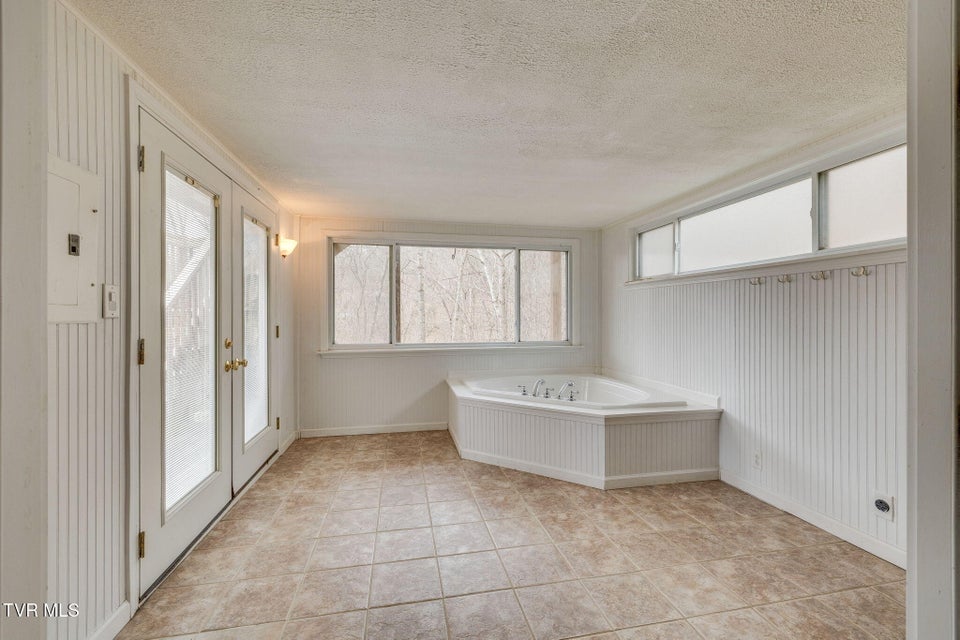 Photo #29: 2809 Oak Cliff Court