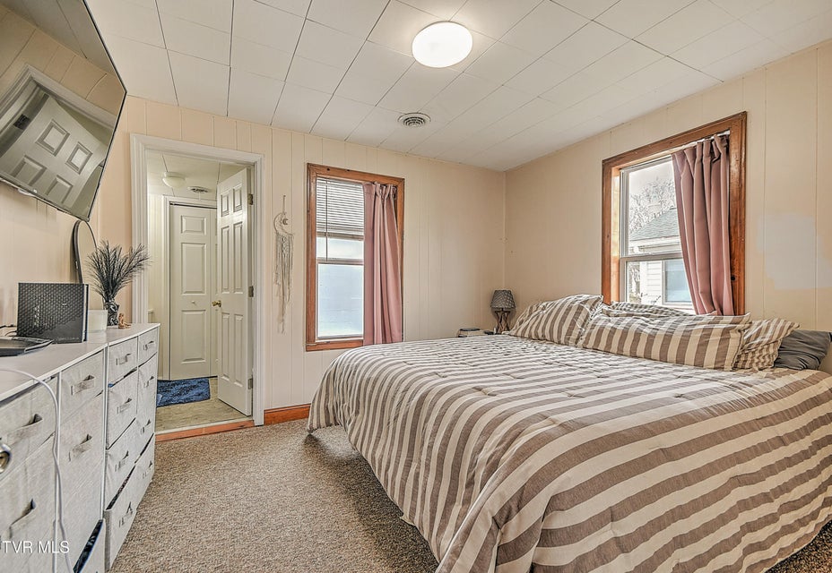 Photo #12: 2632 Pearl Street