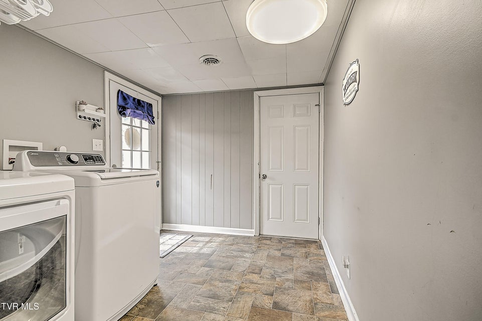 Photo #21: 2632 Pearl Street