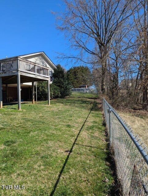 Photo #17: 210 Falconview Drive