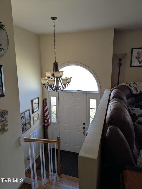 Photo #15: 210 Falconview Drive