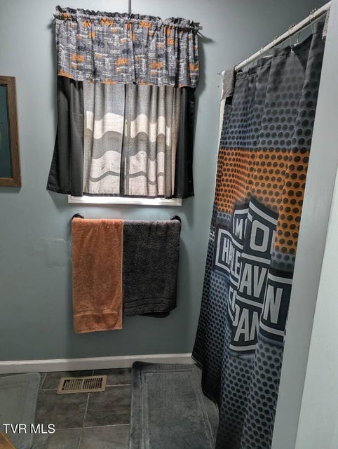 Photo #13: 210 Falconview Drive