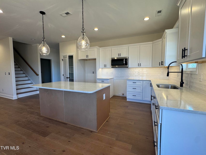 Photo #7: 1136 Hawley Road