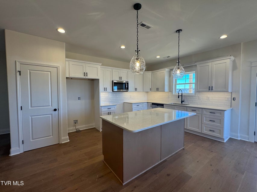 Photo #6: 1136 Hawley Road