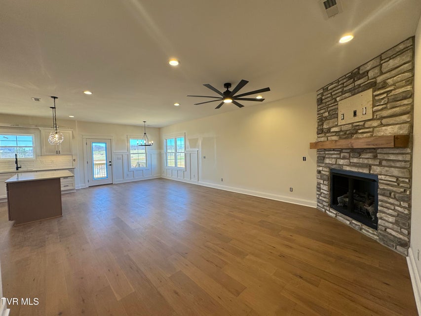 Photo #4: 1136 Hawley Road