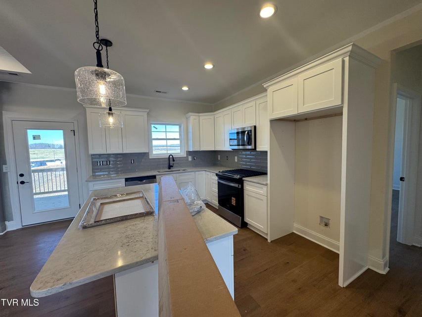 Photo #10: 1208 Hawley Road