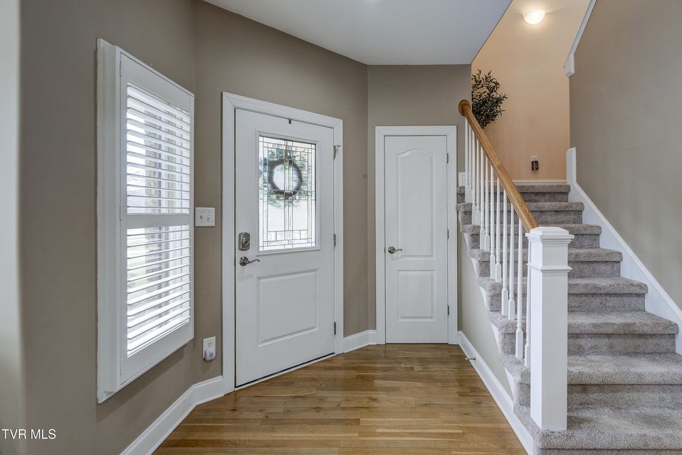 Photo #4: 266 Westshore Pointe 