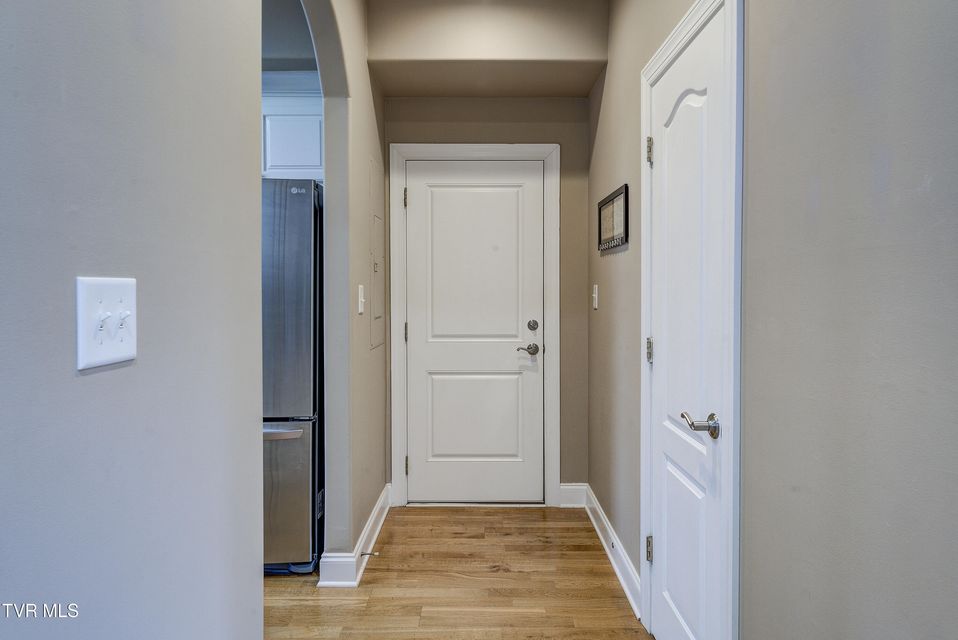 Photo #10: 266 Westshore Pointe 