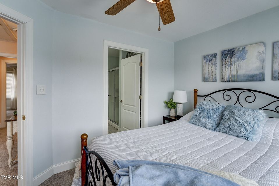 Photo #35: 266 Westshore Pointe 