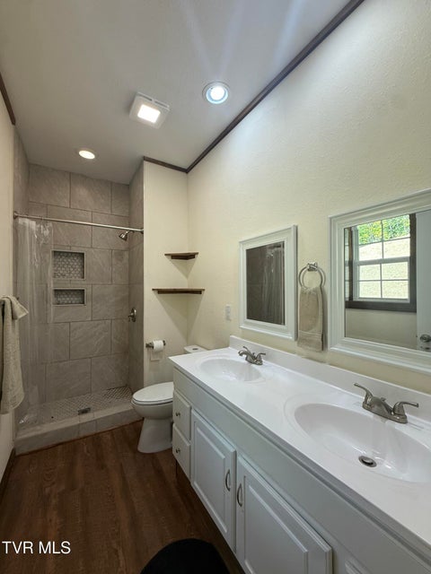 Photo #20: 471 Early Branch Road