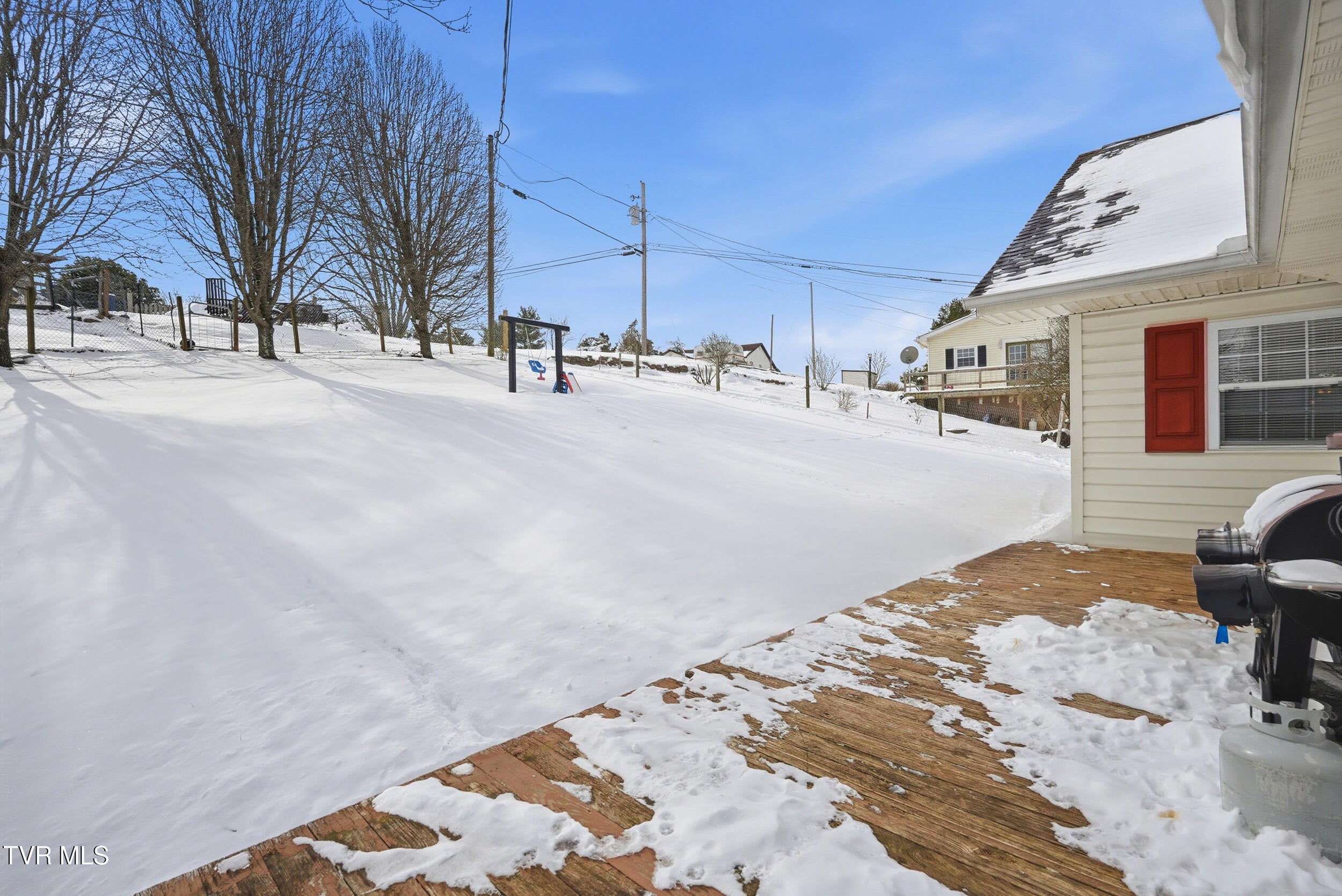 Photo #7: 117 Middle Avenue