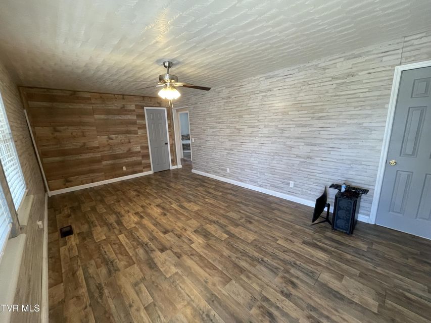 Photo #10: 229 Grigsby School Road