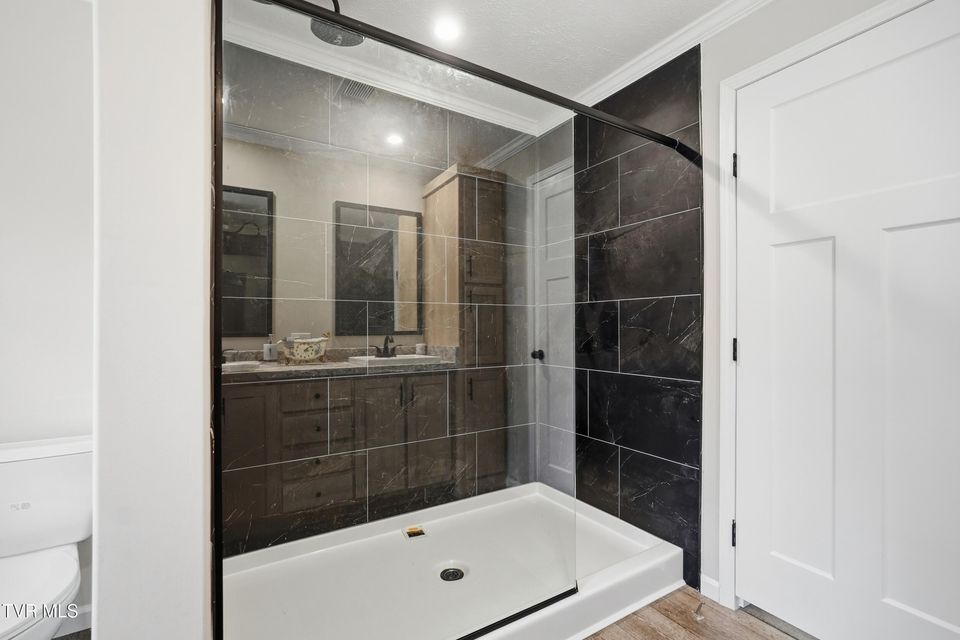 Photo #14: 3679 High Point Road