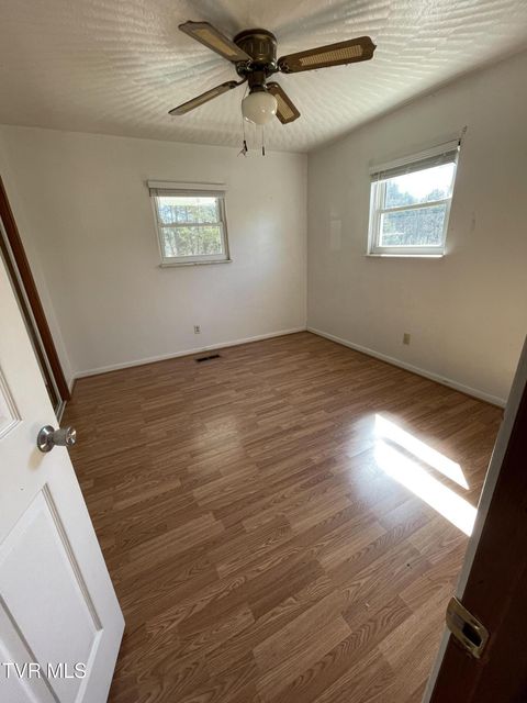 Photo #41: 229 Grigsby School Road