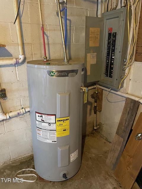 Photo #46: 229 Grigsby School Road