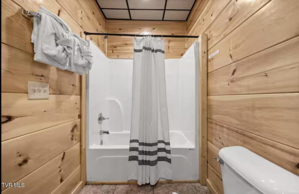 Photo #37: 3204 Choctaw Hill Way