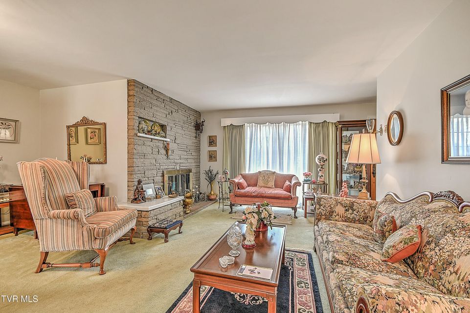 Photo #21: 204 Exeter Lane