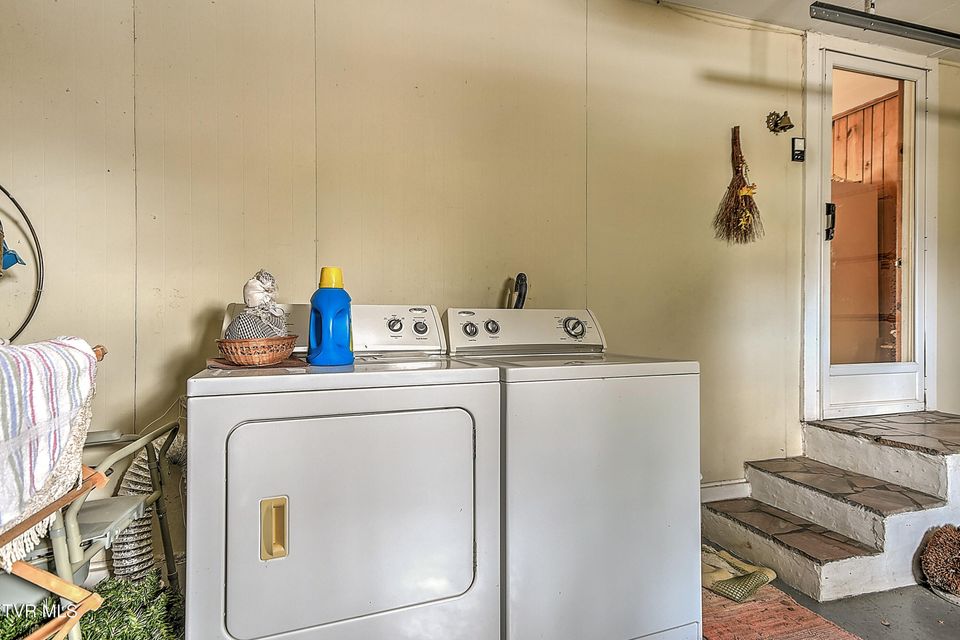 Photo #28: 204 Exeter Lane