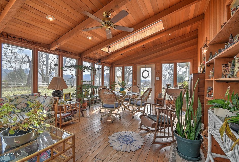 Photo #10: 204 Exeter Lane