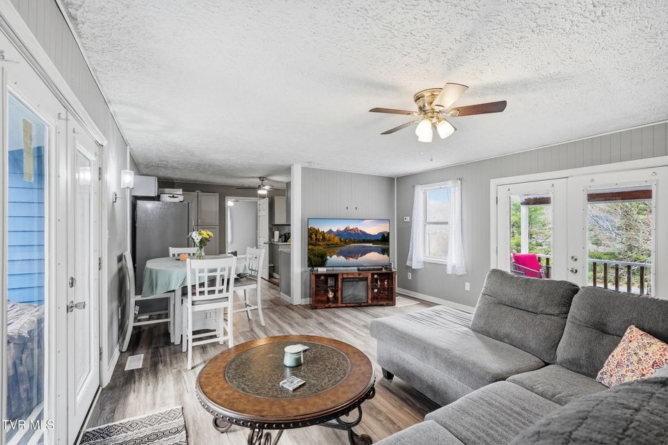 Photo #9: 10955 Middle Wallens Creek Road