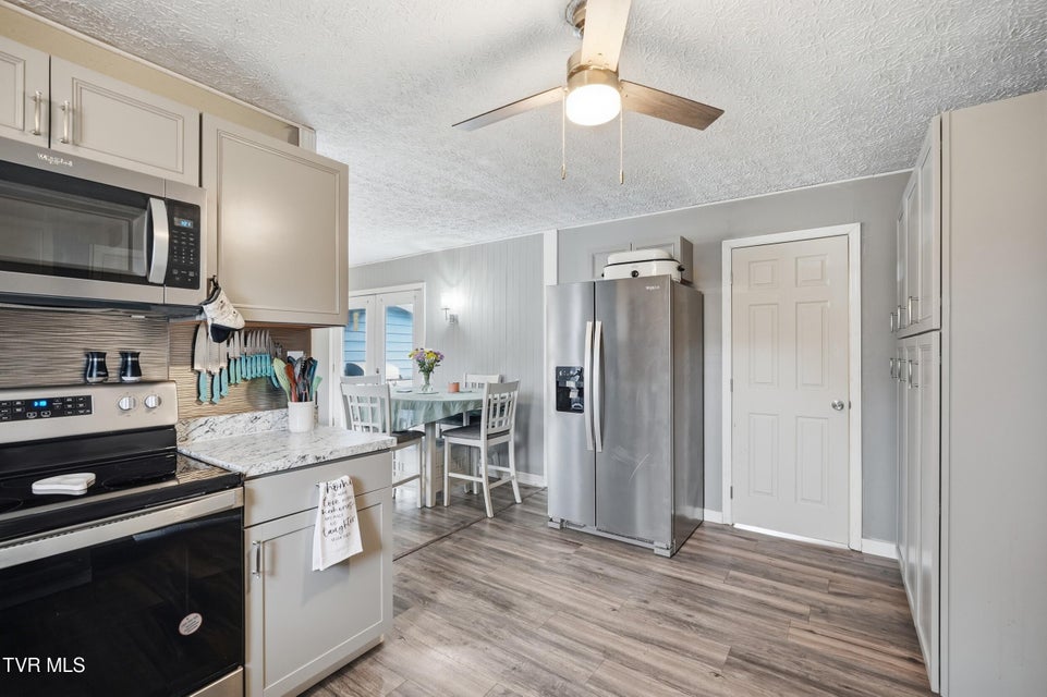 Photo #13: 10955 Middle Wallens Creek Road