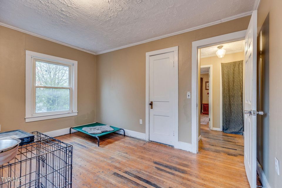 Photo #18: 1802 Washington Avenue