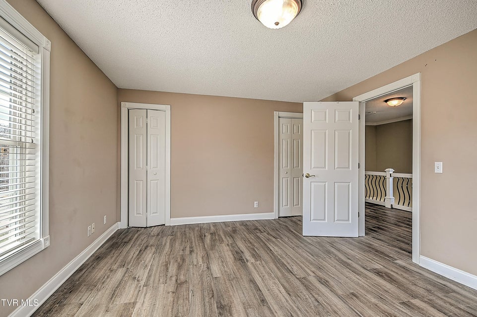 Photo #20: 429 Love Street